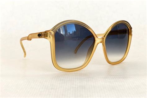 christian dior vintage sunglasses women.